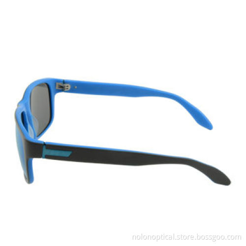 Acetate wayfarer sunglasses with wood temple, every size is available